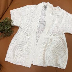 Gorgeous Chico's White Knit Sweater/Cardigan